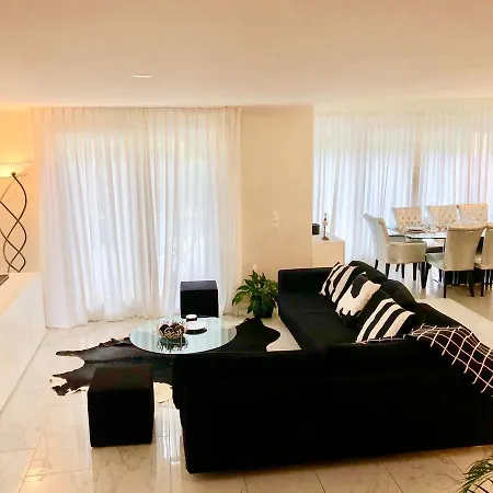 Luxurious City Centre Appartamento *